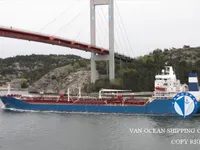 Tàu chở dầu/hóa chất để bán