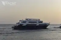 Tàu hỗ trợ lặn để bán