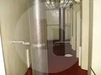Tàu kéo lưới để bán