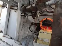 Tàu kéo lưới để bán