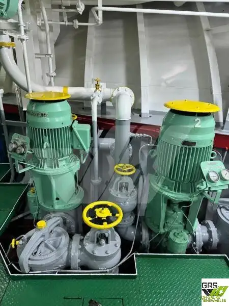 Tàu chở hàng rời để bán