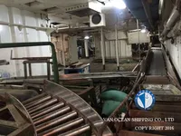 Tàu kéo lưới để bán