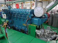 Tàu kéo để bán