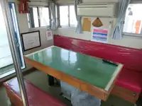 Tàu du lịch để bán