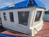 Tàu đánh cá để bán