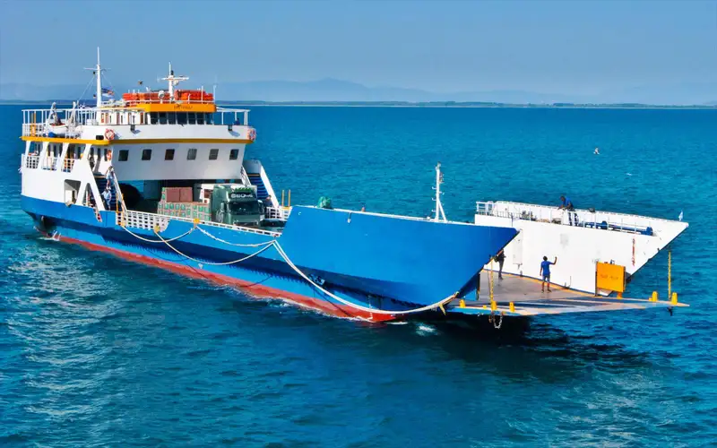 Tàu RoPax để bán