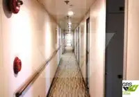 Tàu du lịch để bán