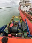 Tàu kéo để bán