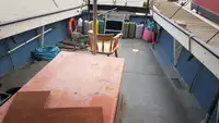 Tàu đánh cá để bán