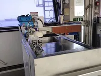 Tàu chở thủy thủ đoàn để bán