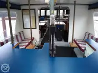 Tàu đánh cá để bán