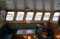 Sà lan để bán