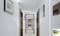 Tàu du lịch để bán