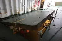 Tàu chở hàng rời để bán