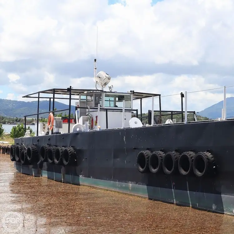 Tàu đổ bộ, chở hàng để bán