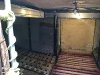 Tàu kéo lưới để bán