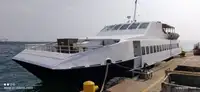 Tàu phà để bán