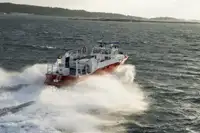 Tàu cứu hộ để bán