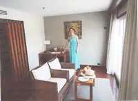 Tàu du lịch để bán