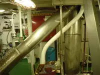 Tàu câu dài để bán
