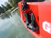 Tàu nạo vét để bán