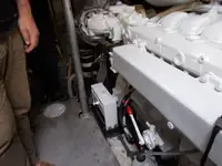 Tàu dẫn đường để bán