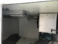 Tàu câu dài để bán
