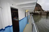 Tàu đánh cá để bán
