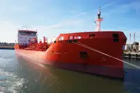 Oil/Chemical tanker rao bán