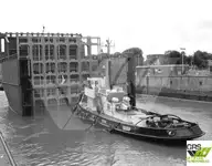 Tàu kéo để bán