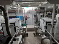 Tàu dẫn đường để bán