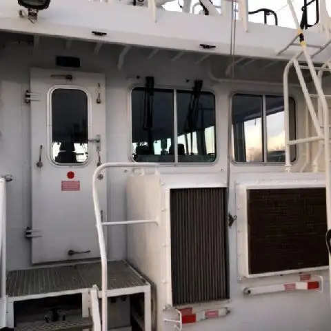 Tàu khảo sát để bán