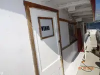 Tàu đánh cá để bán
