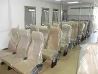 Tàu chở thủy thủ đoàn để bán