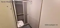 Tàu kéo để bán