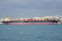 Tàu chở dầu để bán