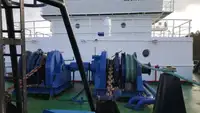 Tàu kéo để bán
