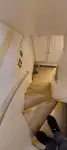 Tàu chở thủy thủ đoàn để bán