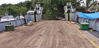 Tàu đổ bộ, chở hàng để bán