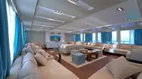 Tàu chở khách để bán