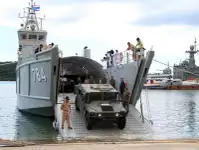Tàu Ro-Ro để bán