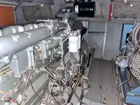 Tàu du lịch để bán