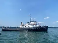 Tàu kéo để bán