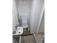 Tàu kéo để bán