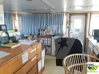 Tàu đổ bộ, chở hàng để bán