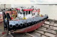 Tàu kéo để bán