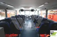 Tàu chở khách và hàng hóa để bán