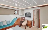 Tàu du lịch để bán