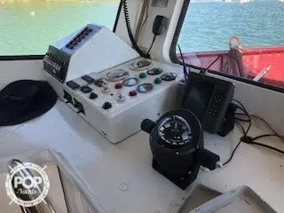 Tàu cung cấp để bán