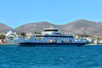 Tàu phà rao bán